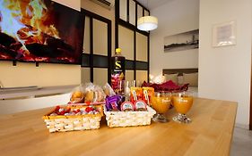 Apartamento Acogedor En Triana
